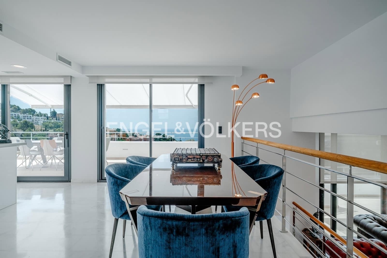 3 bedroom Villa for sale in Altea with pool garage - € 1,199,000 (Ref: 10156233)