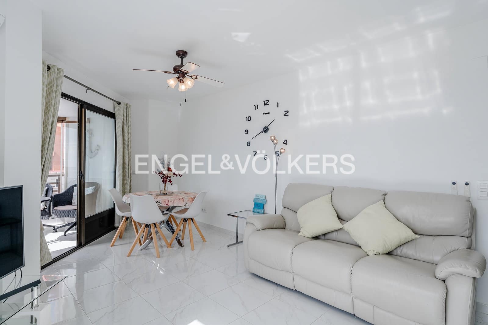 Apartamento de 2 habitaciones en Calpe / Calp en venta - 490.000 € (Ref: 10163996)