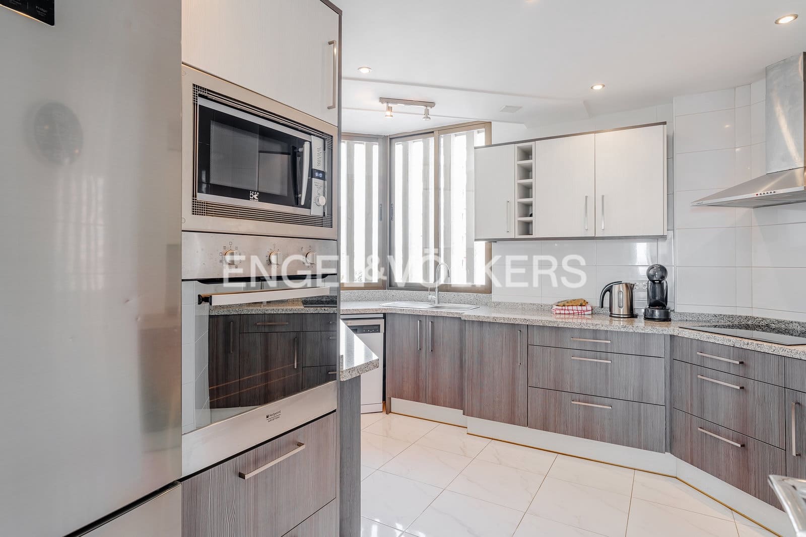 Apartamento de 2 habitaciones en Calpe / Calp en venta - 490.000 € (Ref: 10163996)