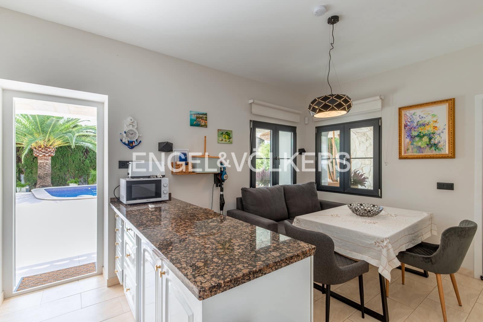 4 soveværelse Villa til salg i Moraira med swimmingpool garage - € 1.890.000 (Ref: 10170298)
