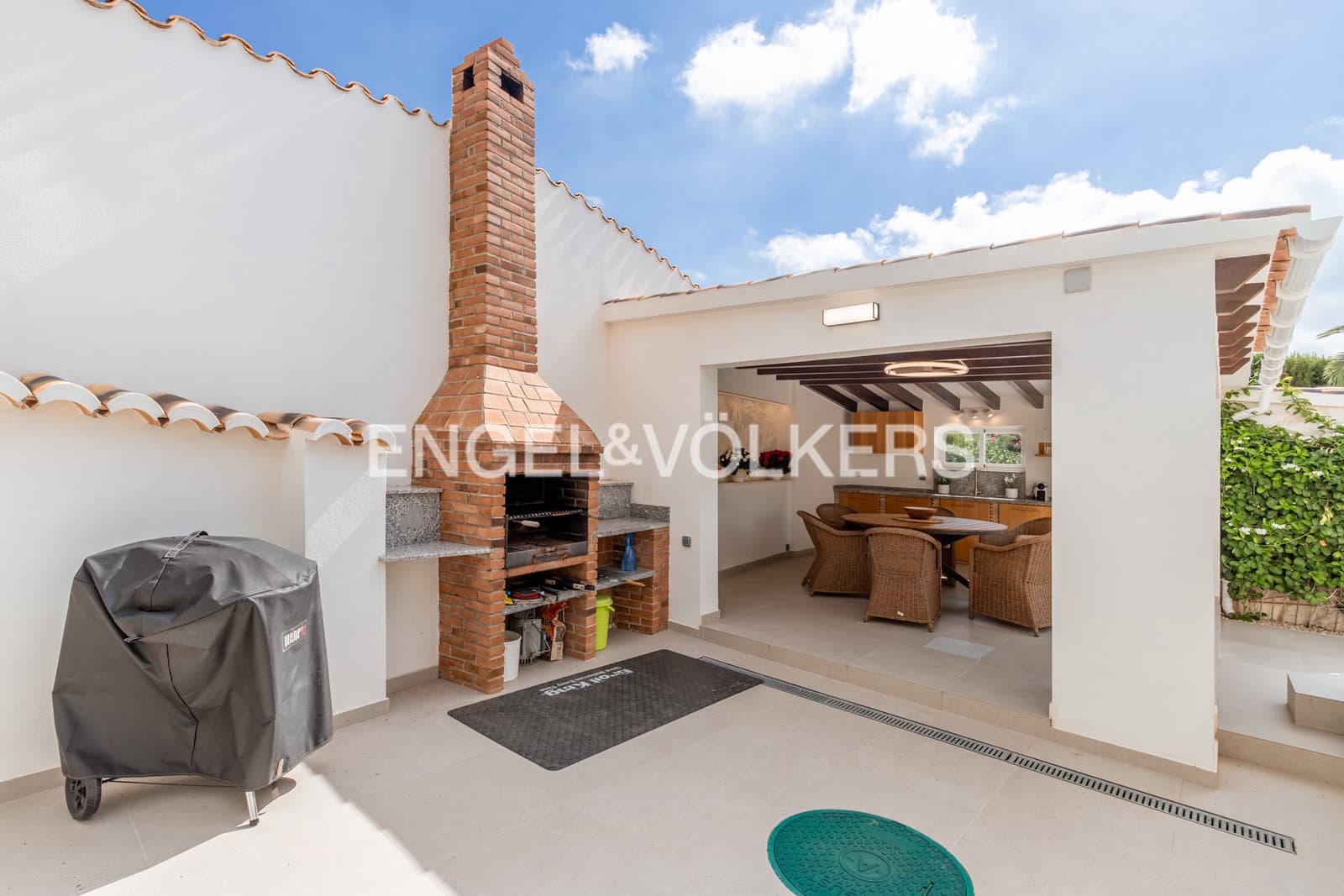 4 soveværelse Villa til salg i Moraira med swimmingpool garage - € 1.890.000 (Ref: 10170298)