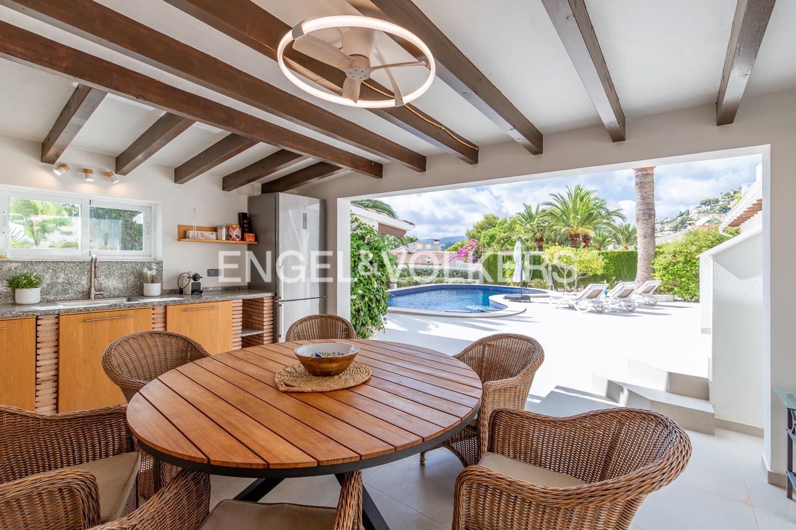 4 soveværelse Villa til salg i Moraira med swimmingpool garage - € 1.890.000 (Ref: 10170298)