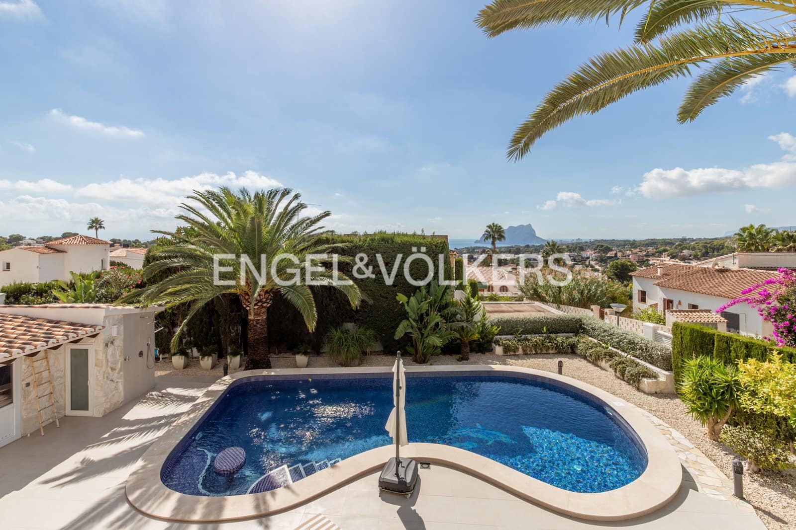 4 soveværelse Villa til salg i Moraira med swimmingpool garage - € 1.890.000 (Ref: 10170298)