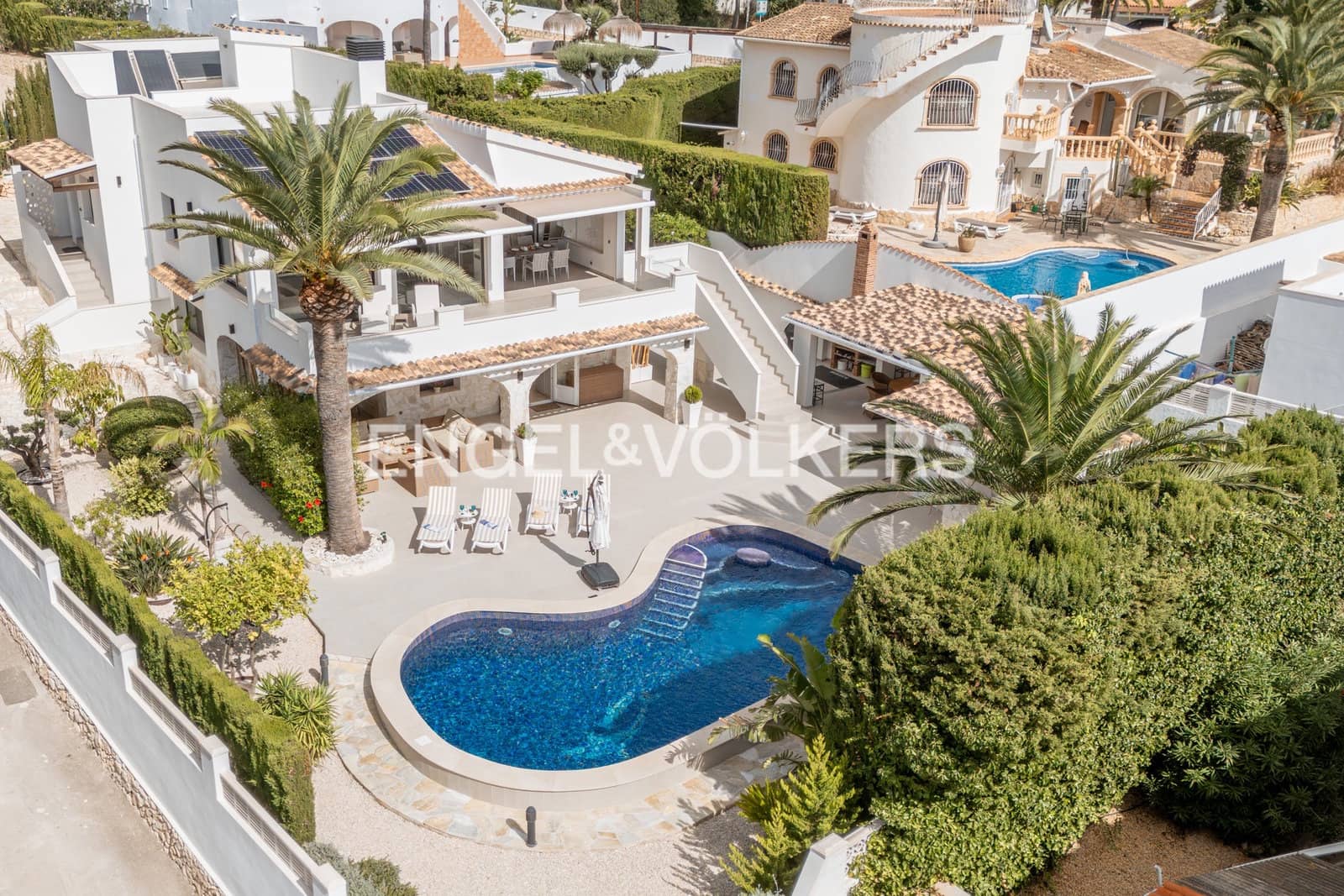 4 soveværelse Villa til salg i Moraira med swimmingpool garage - € 1.890.000 (Ref: 10170298)