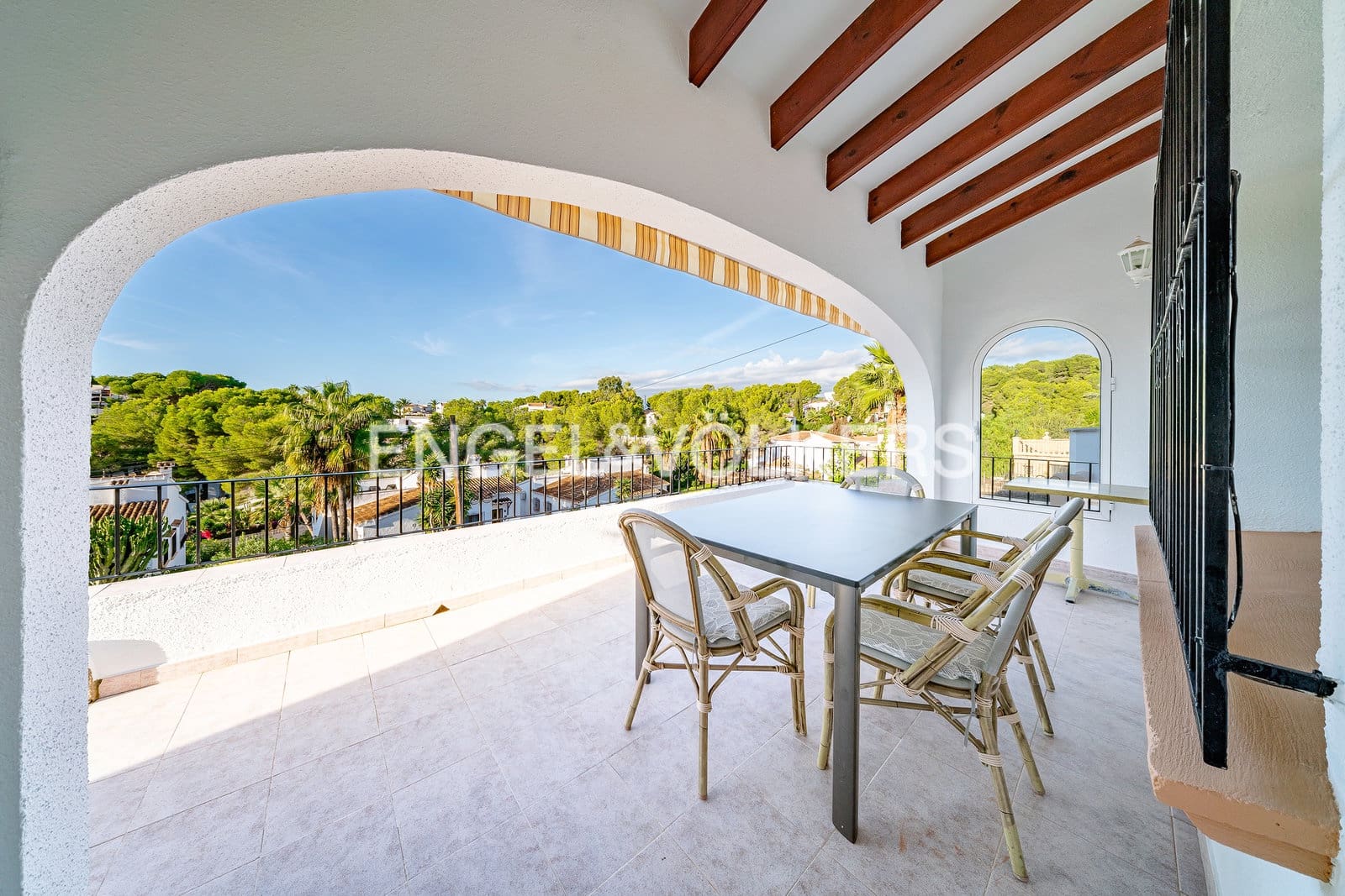 3 quarto Moradia para venda em Moraira com piscina garagem - 525 000 € (Ref: 10185879)