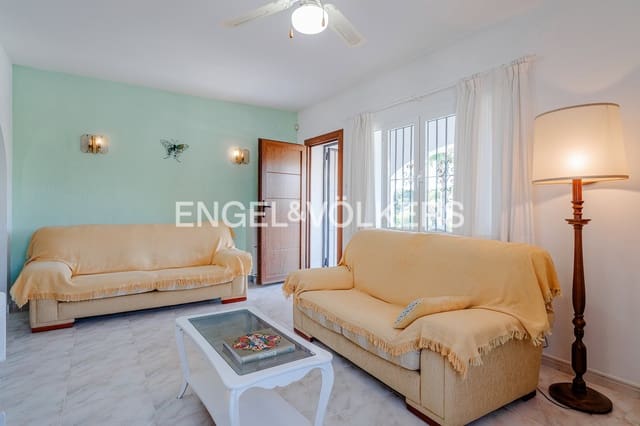 Chalet de 3 habitaciones en El Portet - Pla de Mar, Teulada-Moraira en venta con piscina garaje - 525.000 € (Ref: 10185879)