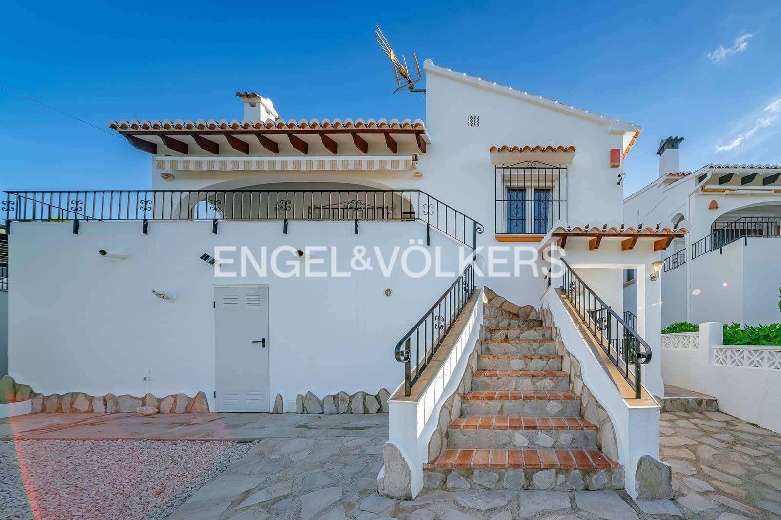 3 quarto Moradia para venda em Moraira com piscina garagem - 525 000 € (Ref: 10185879)