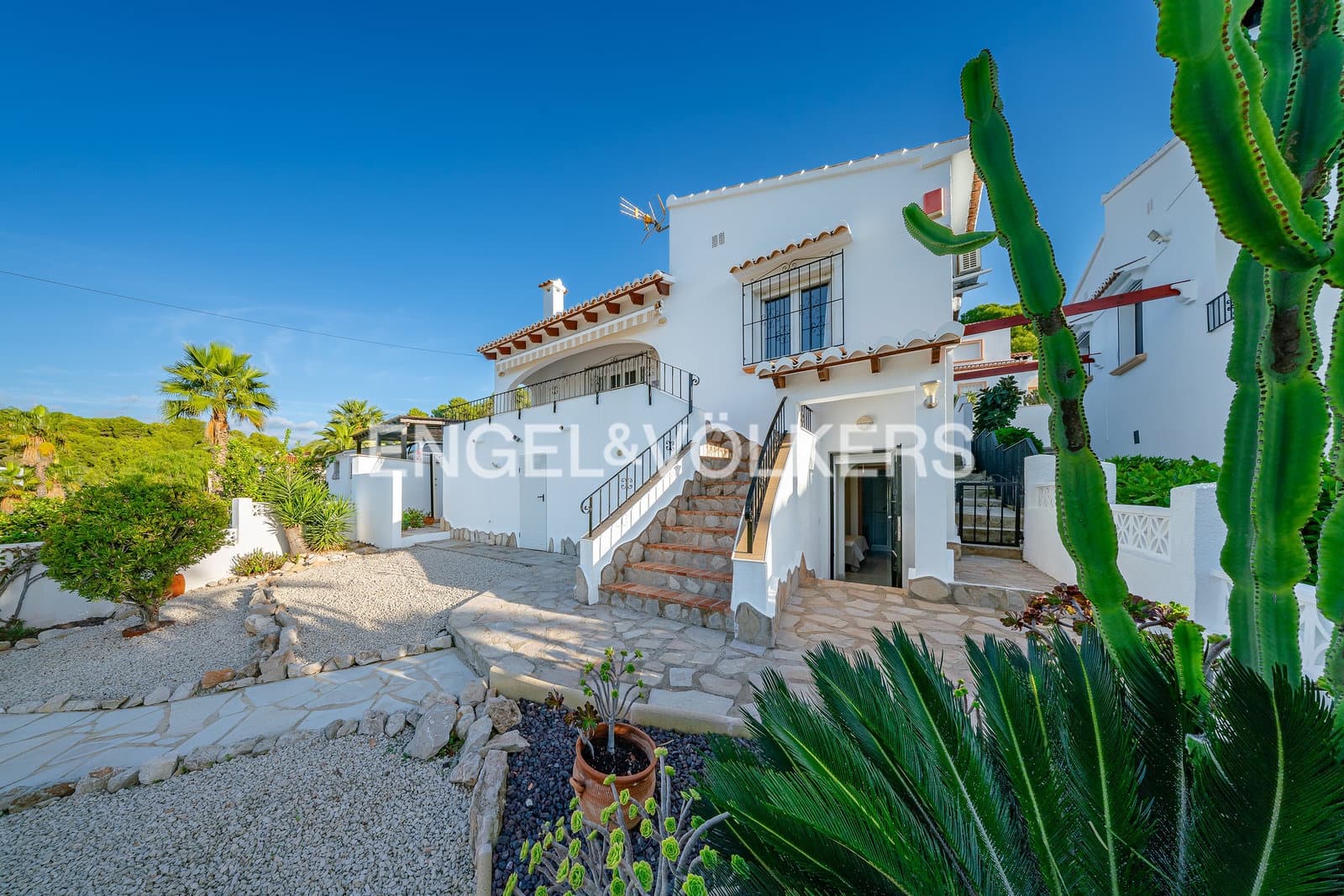 3 quarto Moradia para venda em Moraira com piscina garagem - 525 000 € (Ref: 10185879)