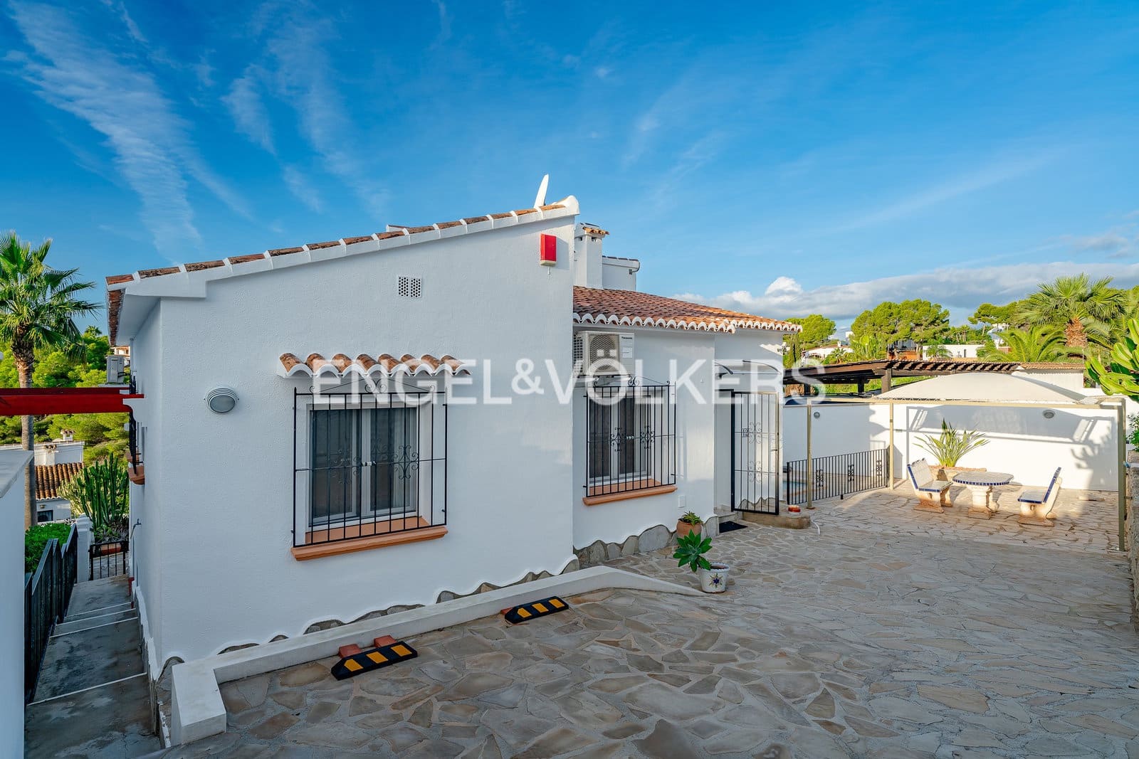 3 quarto Moradia para venda em Moraira com piscina garagem - 525 000 € (Ref: 10185879)