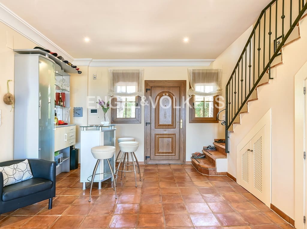 3 makuuhuone Huvila myytävänä paikassa Benissa mukana uima-altaan 
autotalli - 1 150 000 € (Ref: 5052978)