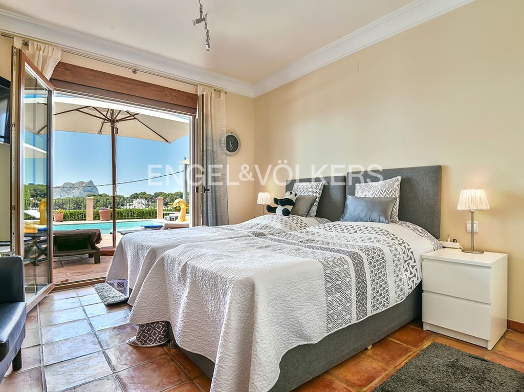 3 makuuhuone Huvila myytävänä paikassa Benissa mukana uima-altaan 
autotalli - 1 150 000 € (Ref: 5052978)