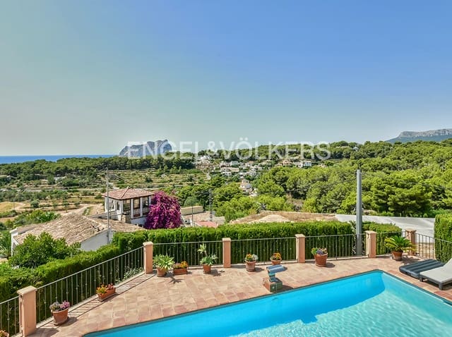 3 quarto Moradia para venda em Benissa com piscina garagem - 1 150 000 € (Ref: 5052978)