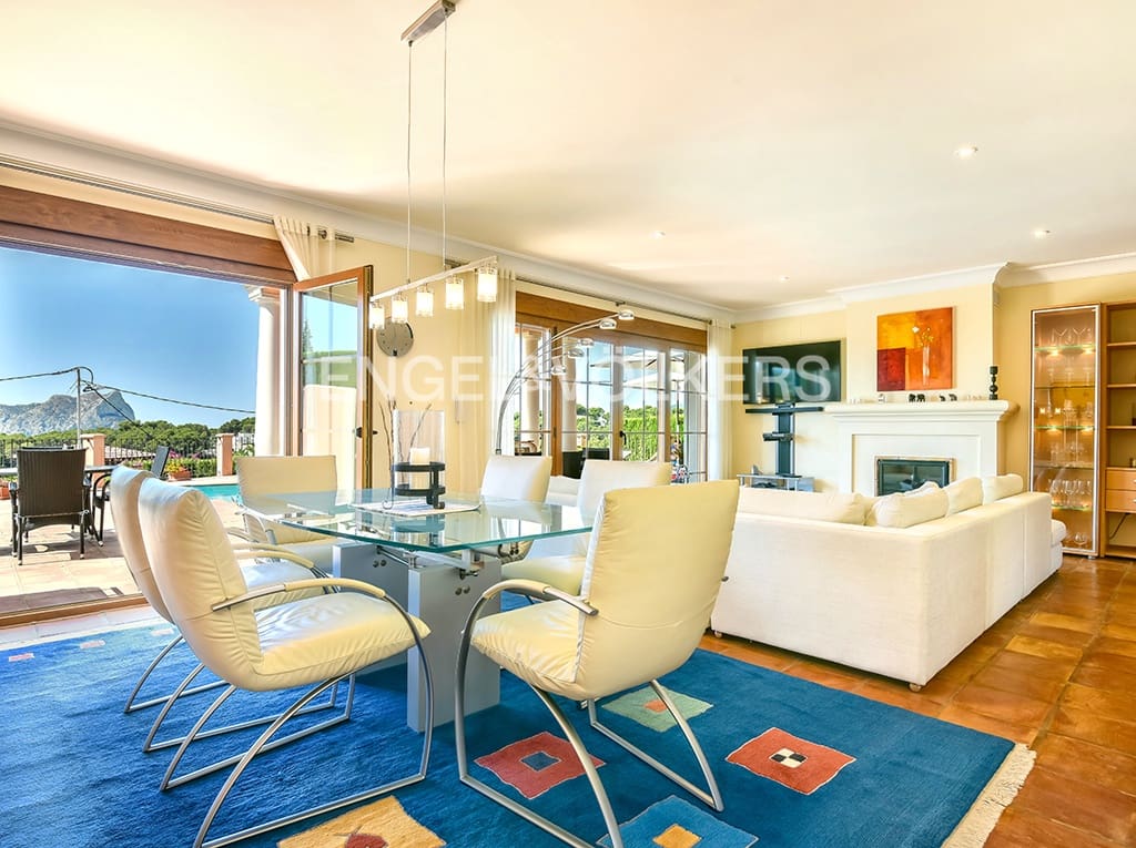 3 makuuhuone Huvila myytävänä paikassa Benissa mukana uima-altaan 
autotalli - 1 150 000 € (Ref: 5052978)