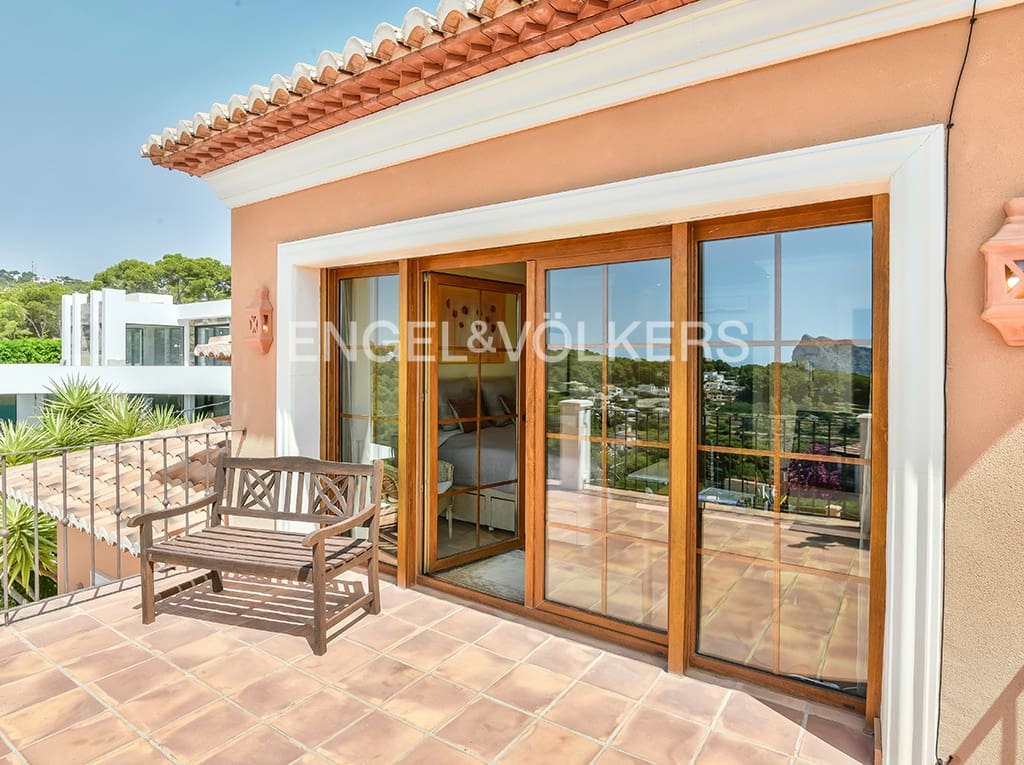 3 makuuhuone Huvila myytävänä paikassa Benissa mukana uima-altaan 
autotalli - 1 150 000 € (Ref: 5052978)