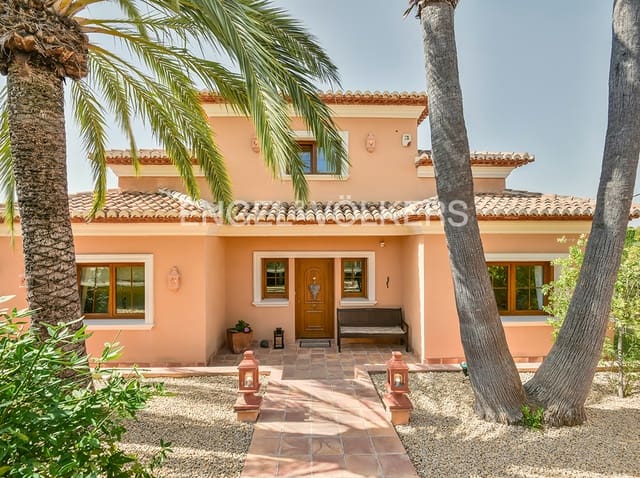 3 quarto Moradia para venda em Benissa com piscina garagem - 1 150 000 € (Ref: 5052978)