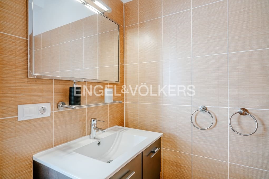 6 bedroom Villa for sale in Altea with pool garage - € 1,999,000 (Ref: 5053245)