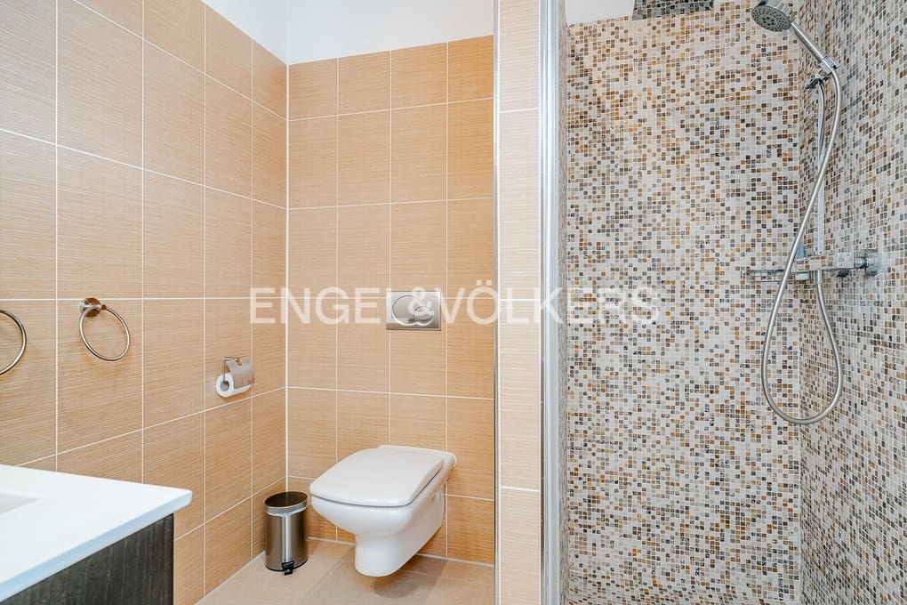 6 bedroom Villa for sale in Altea with pool garage - € 1,999,000 (Ref: 5053245)