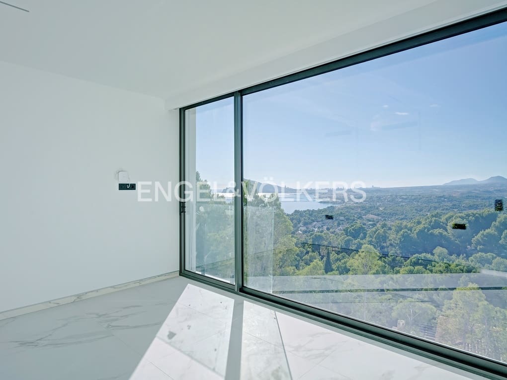 5 makuuhuone Huvila myytävänä paikassa Altea mukana uima-altaan 
autotalli - 2 350 000 € (Ref: 5578809)