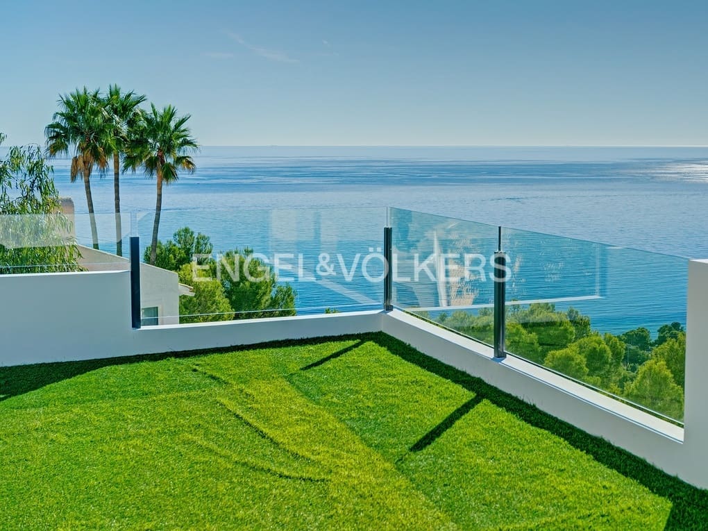 5 makuuhuone Huvila myytävänä paikassa Altea mukana uima-altaan 
autotalli - 2 350 000 € (Ref: 5578809)