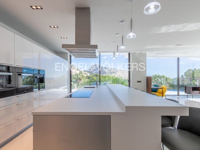 Chalet de 4 habitaciones en Altea en venta con piscina garaje - 2.650.000 € (Ref: 6520123)