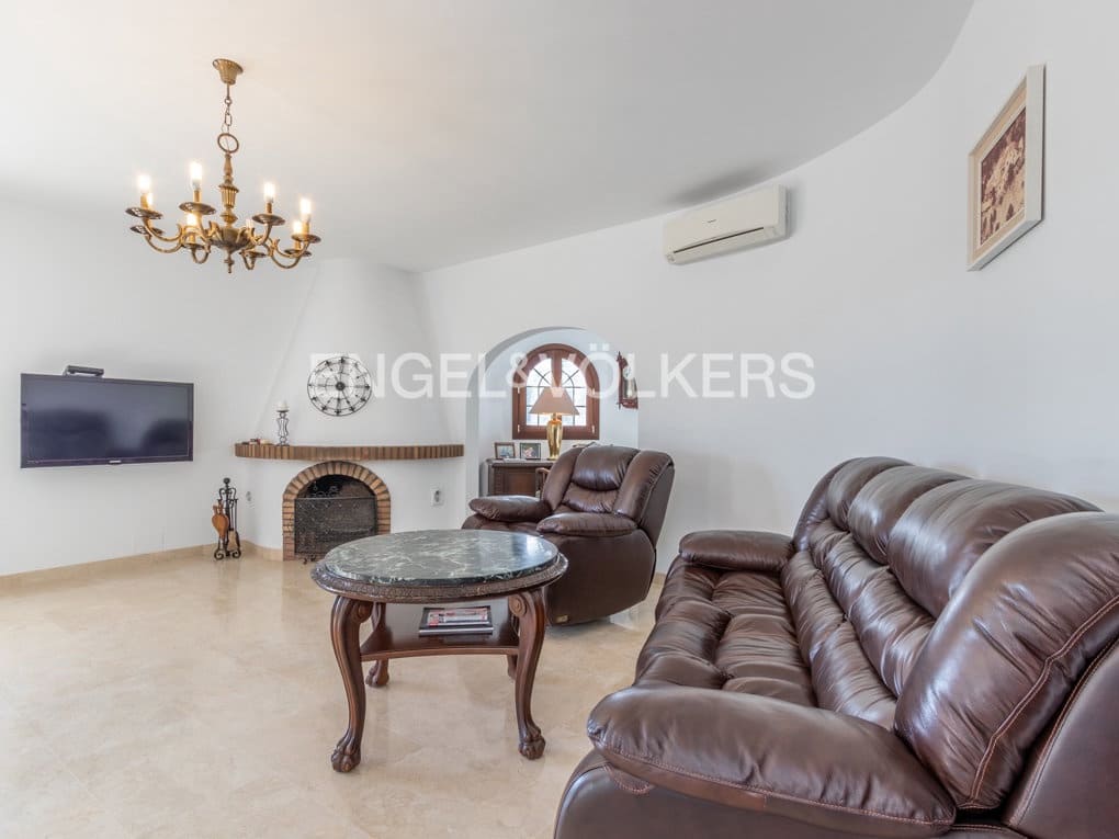 4 sypialnia Willa na sprzedaż w Altea z basenem garażem - 1 520 000 € (Ref: 6544621)