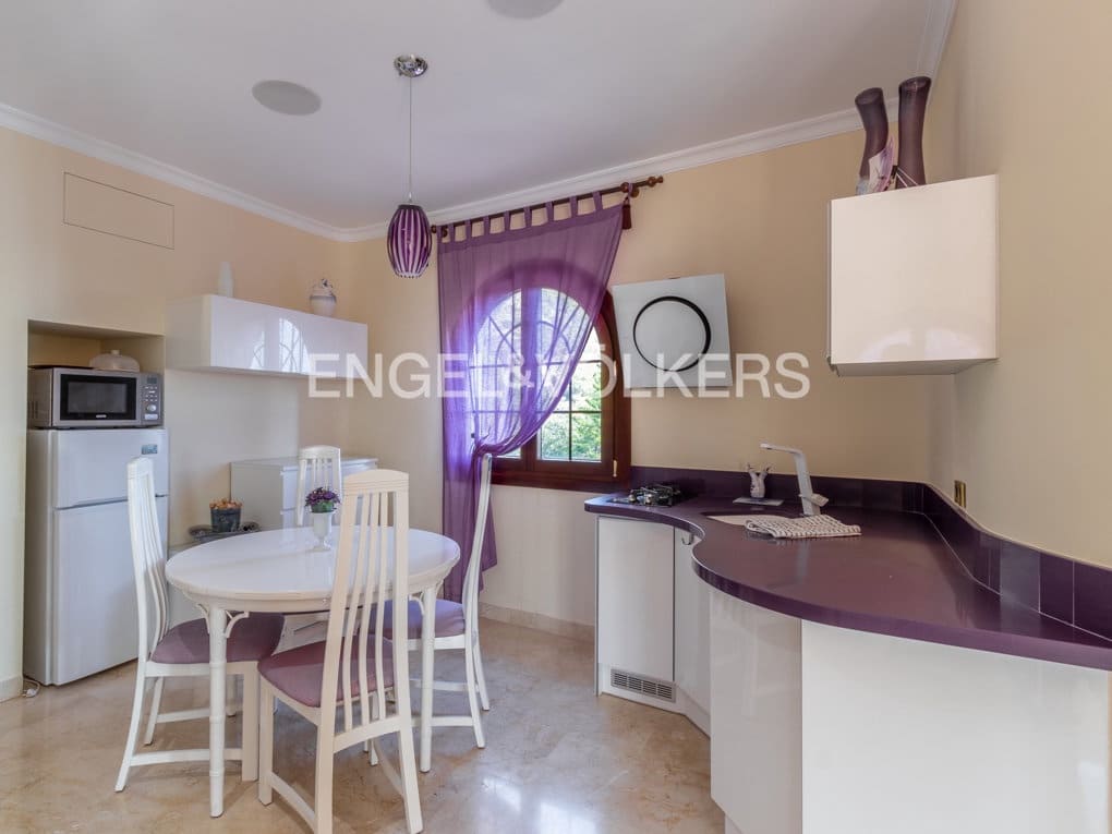 4 sypialnia Willa na sprzedaż w Altea z basenem garażem - 1 520 000 € (Ref: 6544621)
