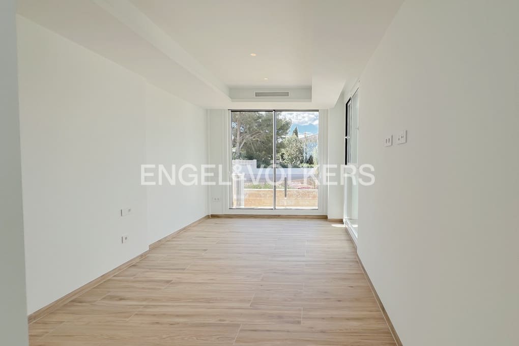 4 soveværelse Villa til salg i Benissa med swimmingpool garage - € 2.260.000 (Ref: 6768673)