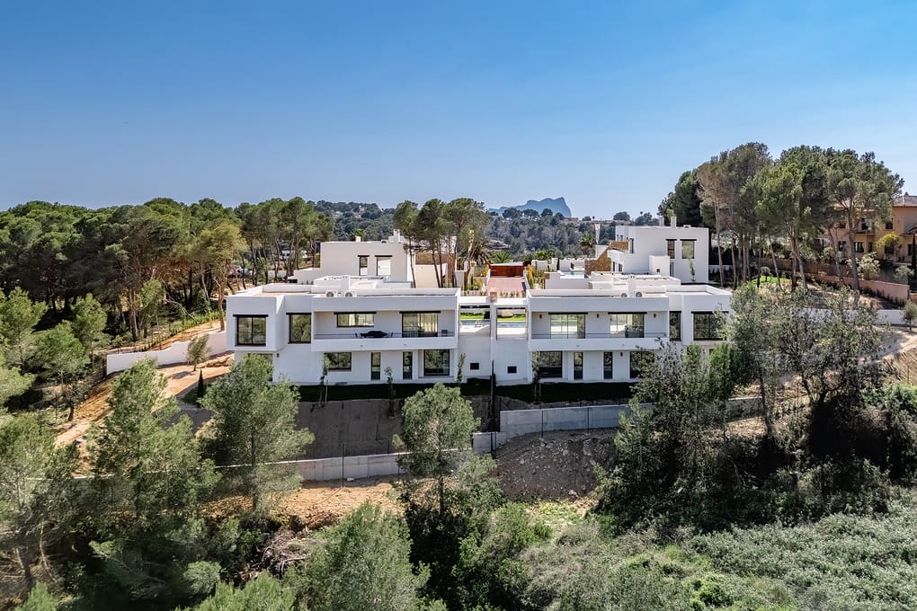 3 bedroom Villa for sale in Moraira with pool garage - € 1,690,000 (Ref: 7238084)
