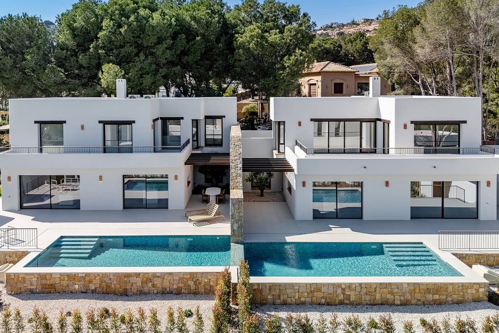 3 bedroom Villa for sale in Moraira with pool garage - € 1,690,000 (Ref: 7243717)
