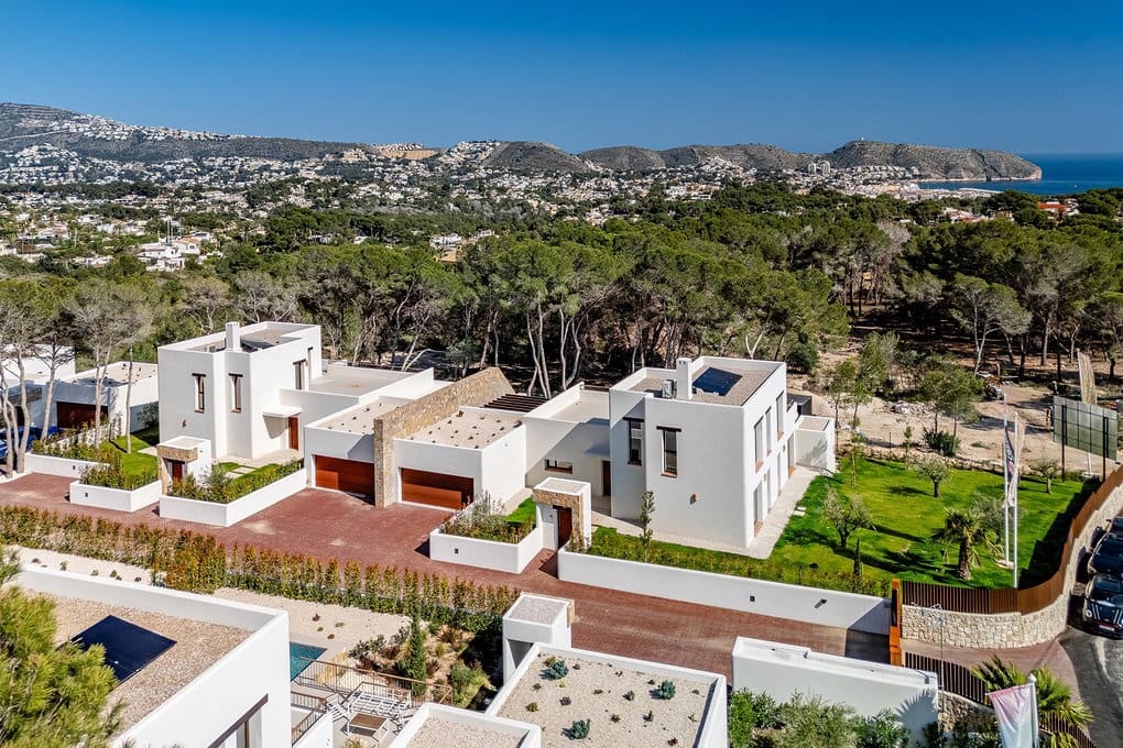 3 bedroom Villa for sale in Moraira with pool garage - € 1,690,000 (Ref: 7243717)