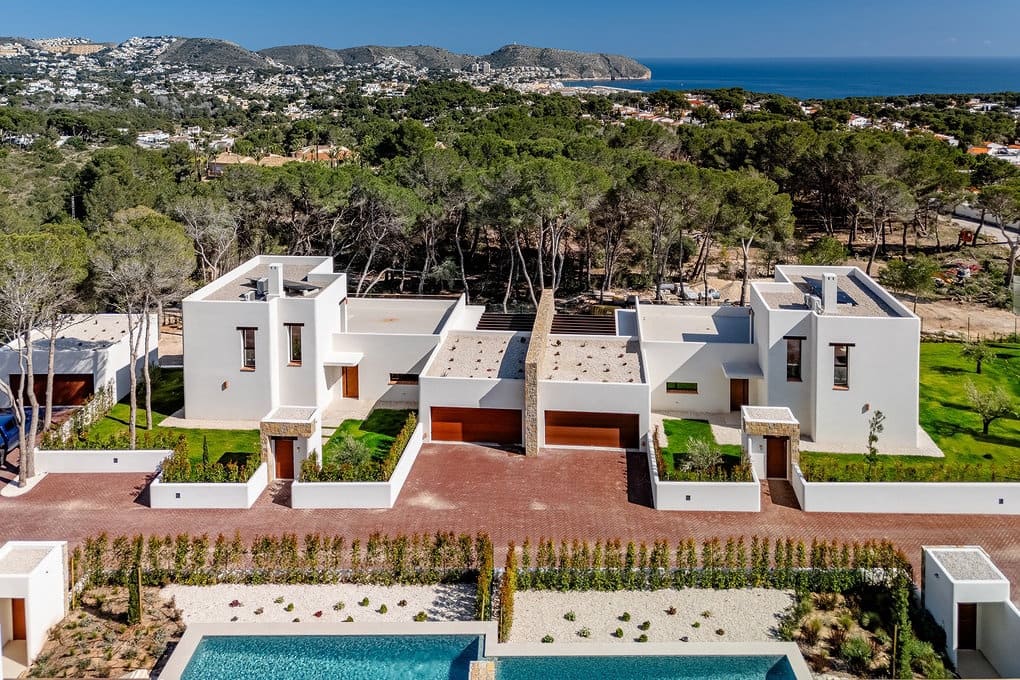 3 bedroom Villa for sale in Moraira with pool garage - € 1,690,000 (Ref: 7243717)