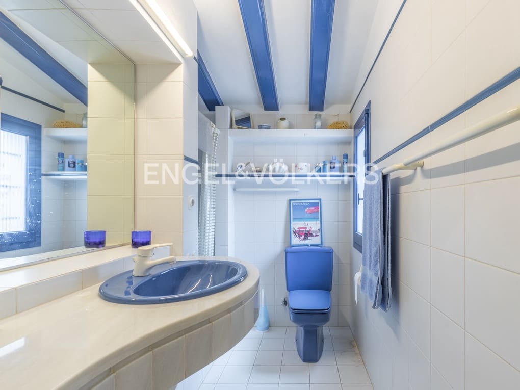 5 bedroom Villa for sale in Moraira with pool garage - € 1,650,000 (Ref: 7343602)