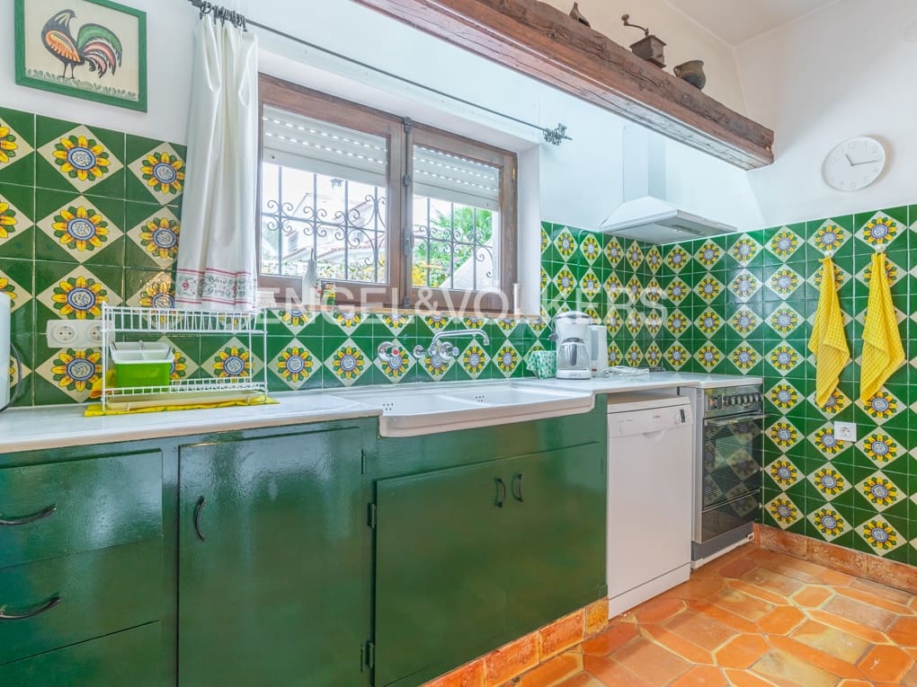 5 bedroom Villa for sale in Moraira with pool garage - € 1,650,000 (Ref: 7343602)