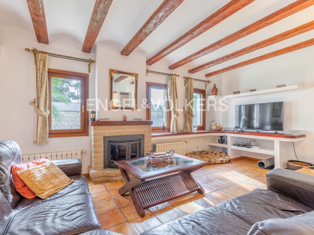 7 soveværelse Finca/Landehus til salg i Benissa med swimmingpool garage - € 995.000 (Ref: 7415786)