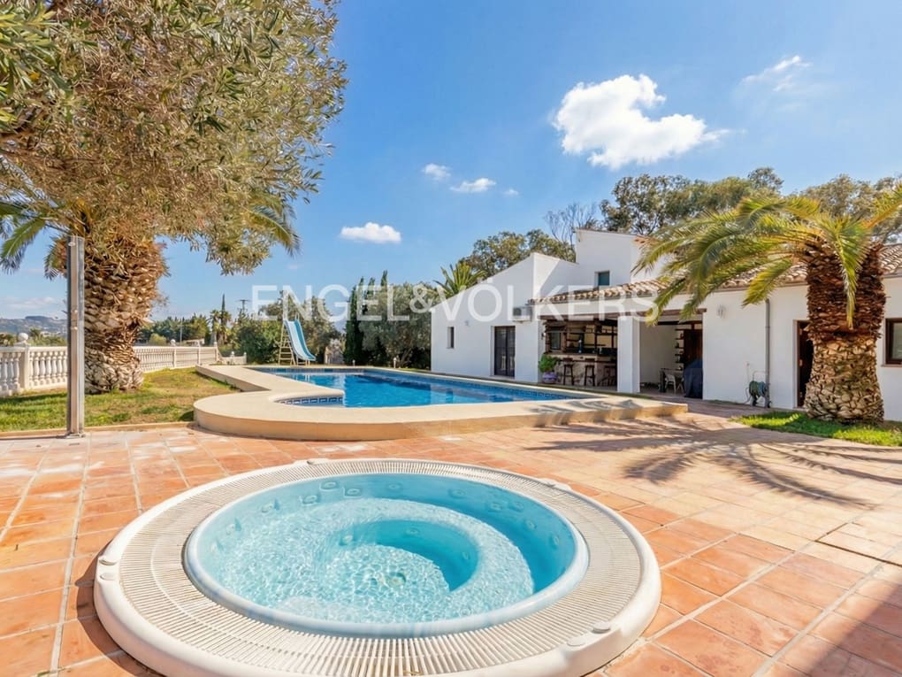 7 soverom Finca/Herregård til salgs i Benissa med svømmebasseng garasje - € 995 000 (Ref: 7415786)