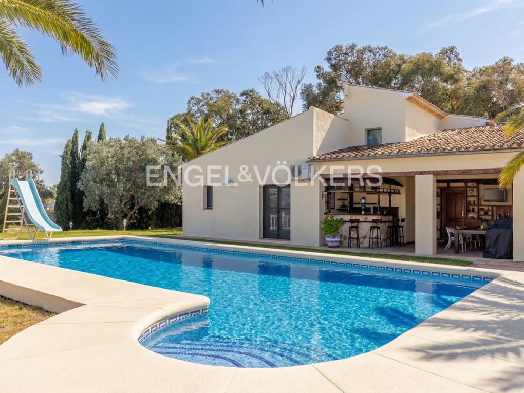 7 soverom Finca/Herregård til salgs i Benissa med svømmebasseng garasje - € 995 000 (Ref: 7415786)