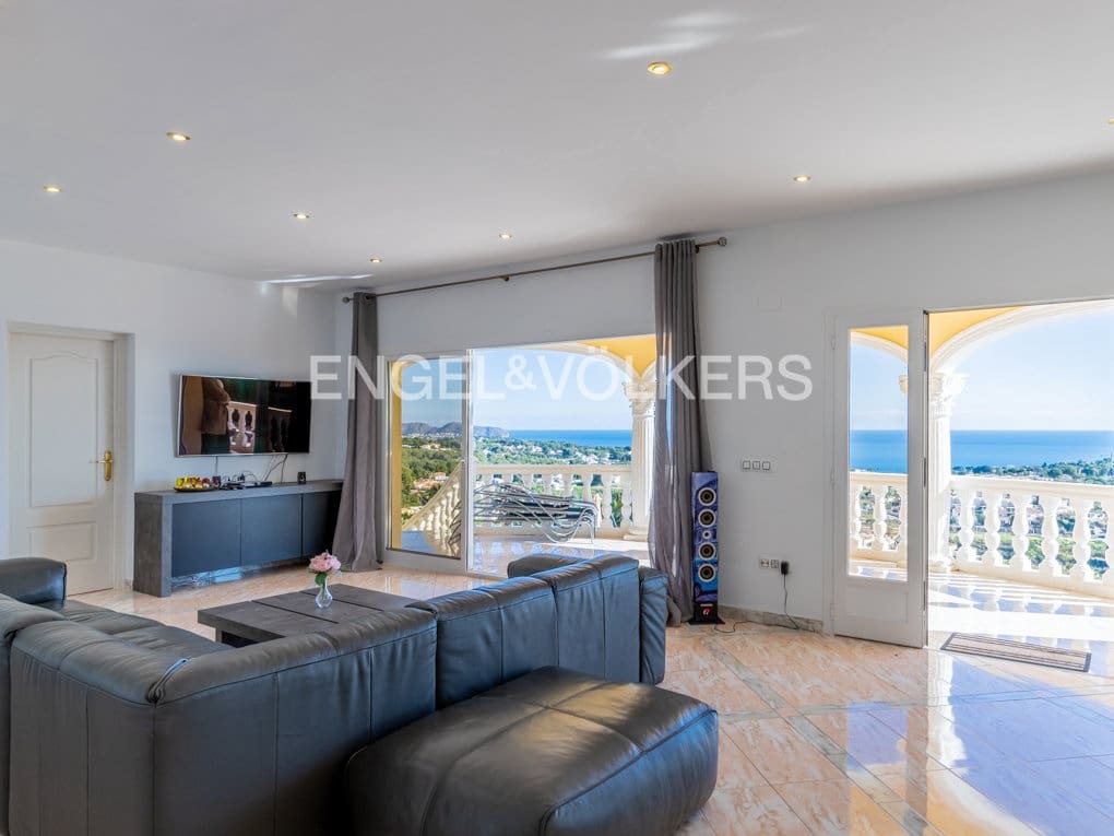 4 sovrum Villa till salu i Calpe / Calp med pool garage - 1 400 000 € (Ref: 7482184)