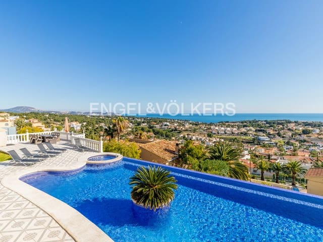 4 chambre Villa/Maison à vendre à Pueblo, Calpe / Calp avec piscine garage - 1 400 000 € (Ref: 7482184)