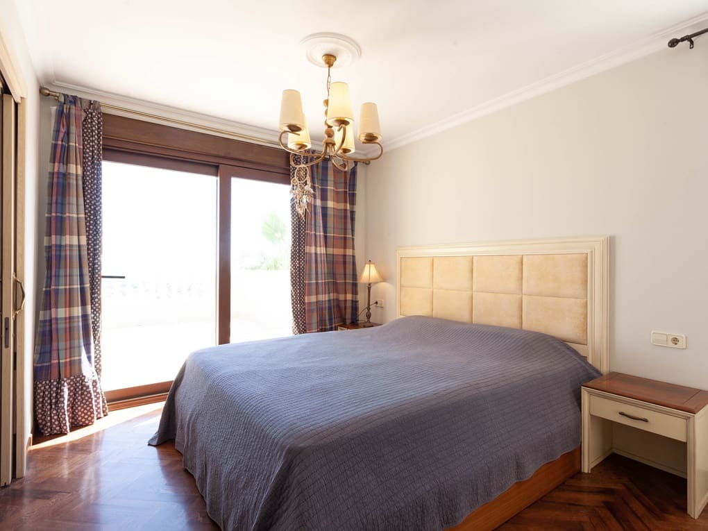 5 soveværelse Villa til salg i Benissa med swimmingpool garage - € 3.130.000 (Ref: 7513863)