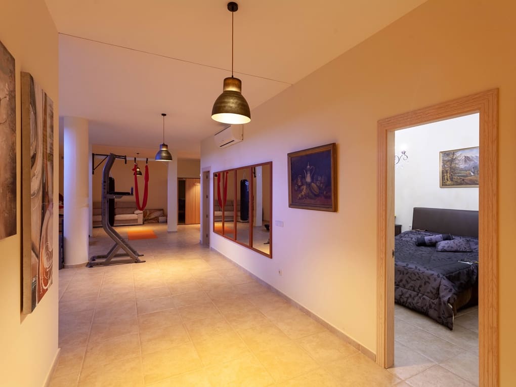 5 soveværelse Villa til salg i Benissa med swimmingpool garage - € 3.130.000 (Ref: 7513863)