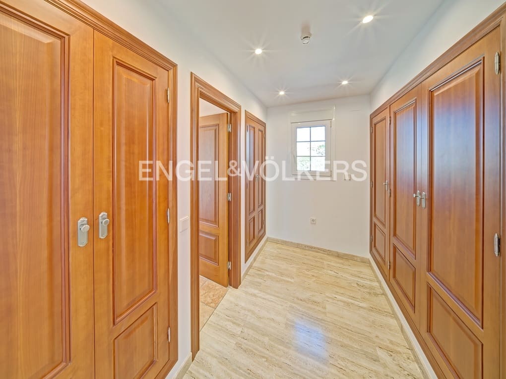 Chalet de 6 habitaciones en Calpe / Calp en venta con piscina garaje - 3.150.000 € (Ref: 7537323)