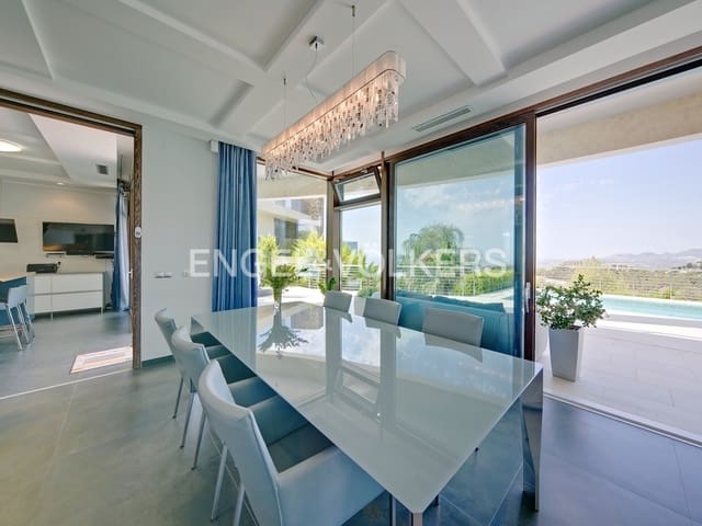 5 bedroom Villa for sale in Altea with pool garage - € 2,480,000 (Ref: 7675253)