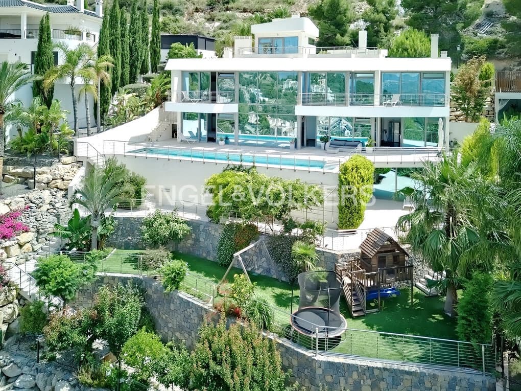 5 Zimmer Villa zu verkaufen in Altea mit Pool Garage - 2.650.000 € (Ref: 7675253)