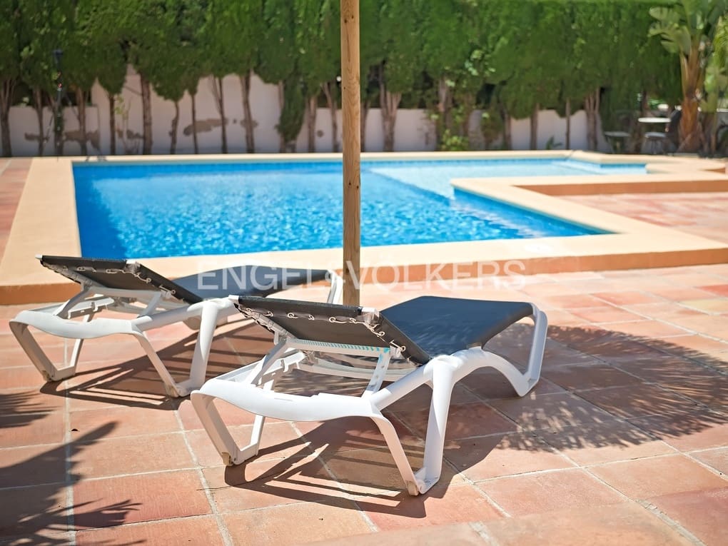 6 soveværelse Villa til salg i Calpe / Calp med swimmingpool garage - € 950.000 (Ref: 7678345)