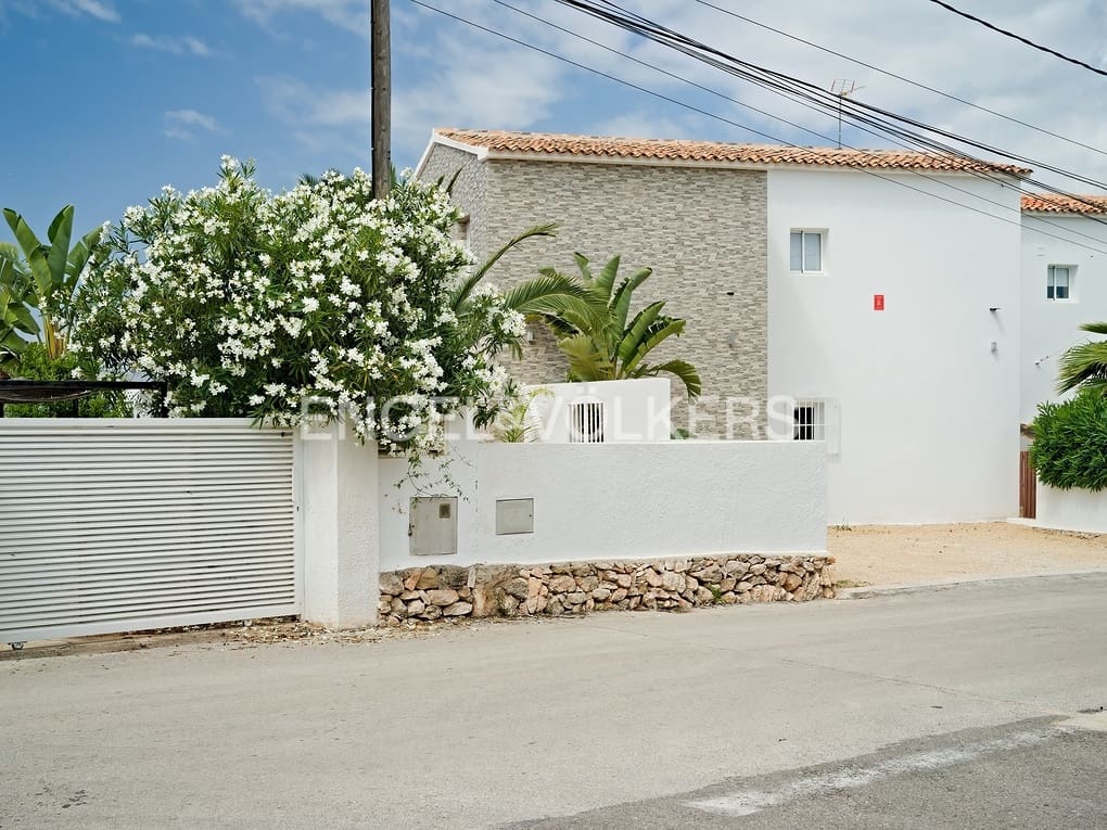 6 soveværelse Villa til salg i Calpe / Calp med swimmingpool garage - € 950.000 (Ref: 7678345)