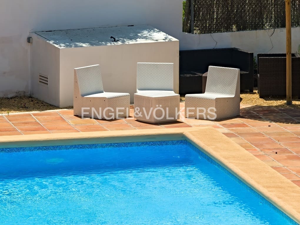 6 soveværelse Villa til salg i Calpe / Calp med swimmingpool garage - € 950.000 (Ref: 7678345)