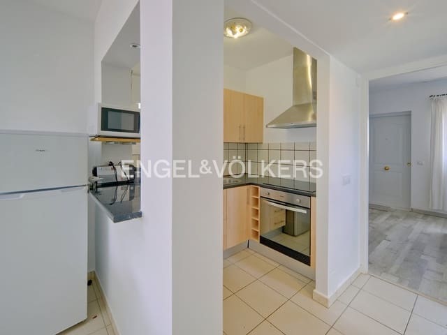 6 sovrum Villa till salu i Pueblo, Calpe / Calp med pool garage - 950 000 € (Ref: 7678345)