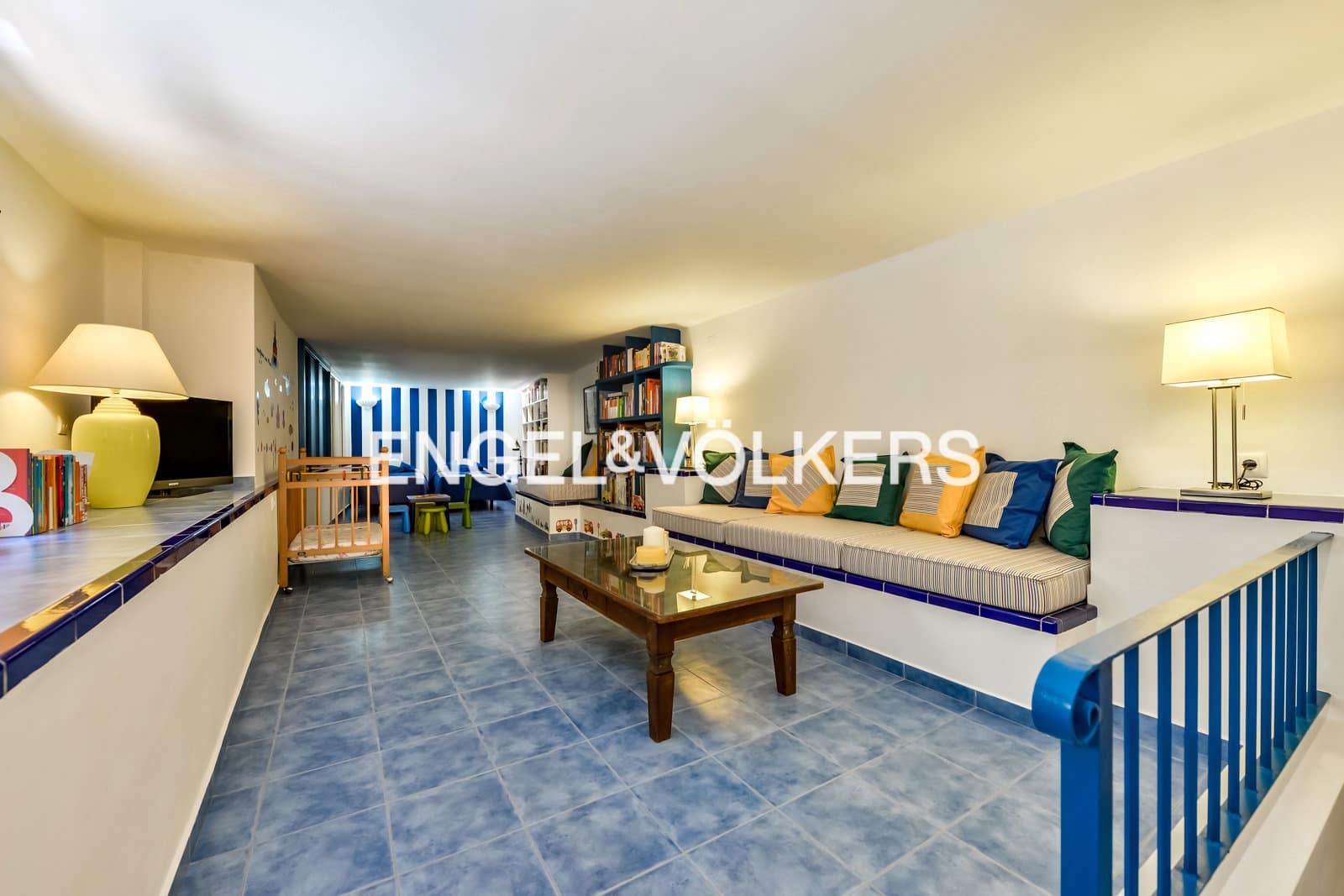 7 soveværelse Villa til salg i Calpe / Calp med swimmingpool garage - € 1.490.000 (Ref: 7704573)