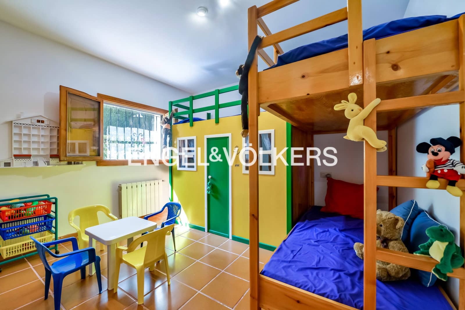 7 soveværelse Villa til salg i Calpe / Calp med swimmingpool garage - € 1.490.000 (Ref: 7704573)