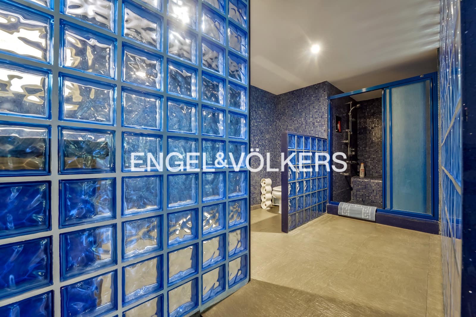 7 soveværelse Villa til salg i Calpe / Calp med swimmingpool garage - € 1.490.000 (Ref: 7704573)